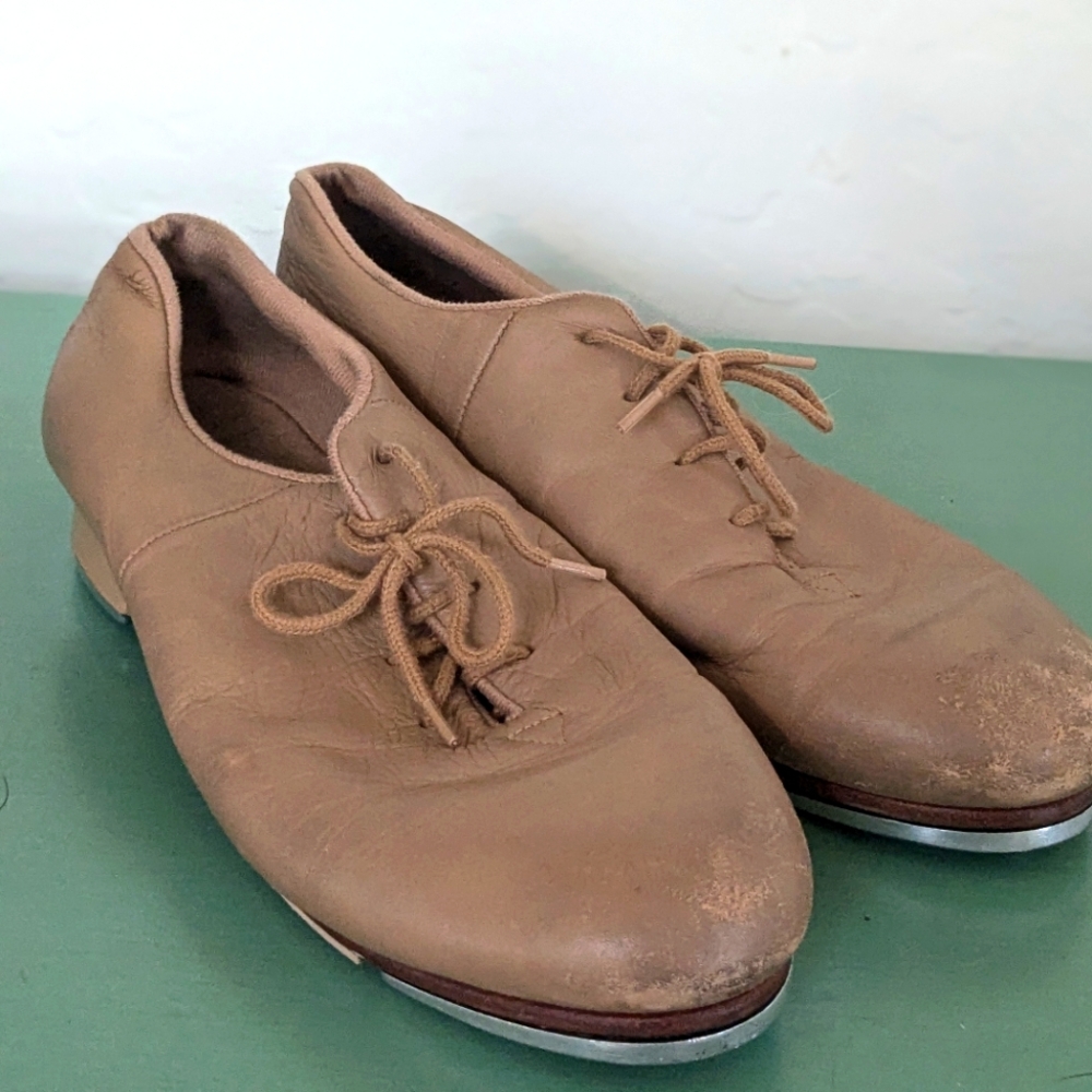 Bloch Tan Tap Shoes 5.5 jazz taps